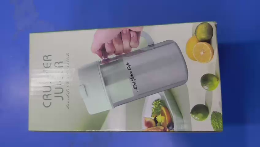 Professional Mini Juicer – Portable Blender & Smoothie Maker with Built-In Straw | Compact Fruit Extractor for Travel & Home Use